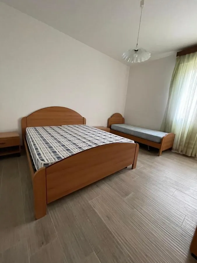 Apartment Condominio Cansiglio- Walterigato Apartments- Solo Per Famiglie Lido di Jesolo