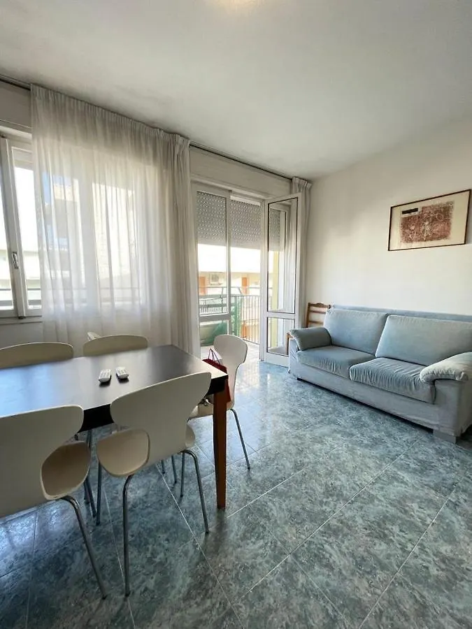 Condominio Cansiglio- Walterigato Apartments- Solo Per Famiglie Lido di Jesolo 0*,  Włochy